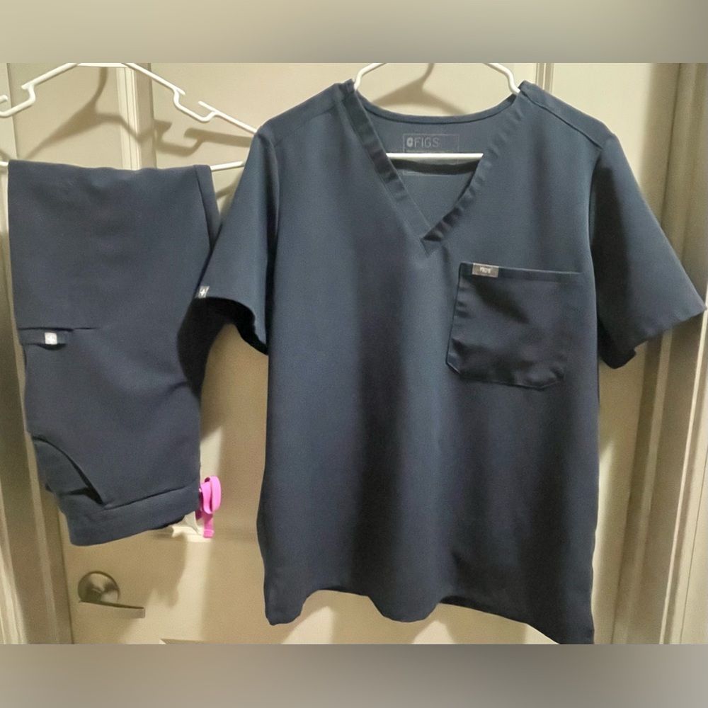 FIGS Scrubs